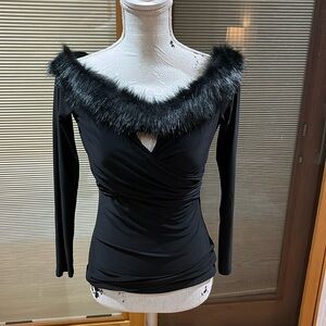 Venus sexy faux fur trimmed top- size XS